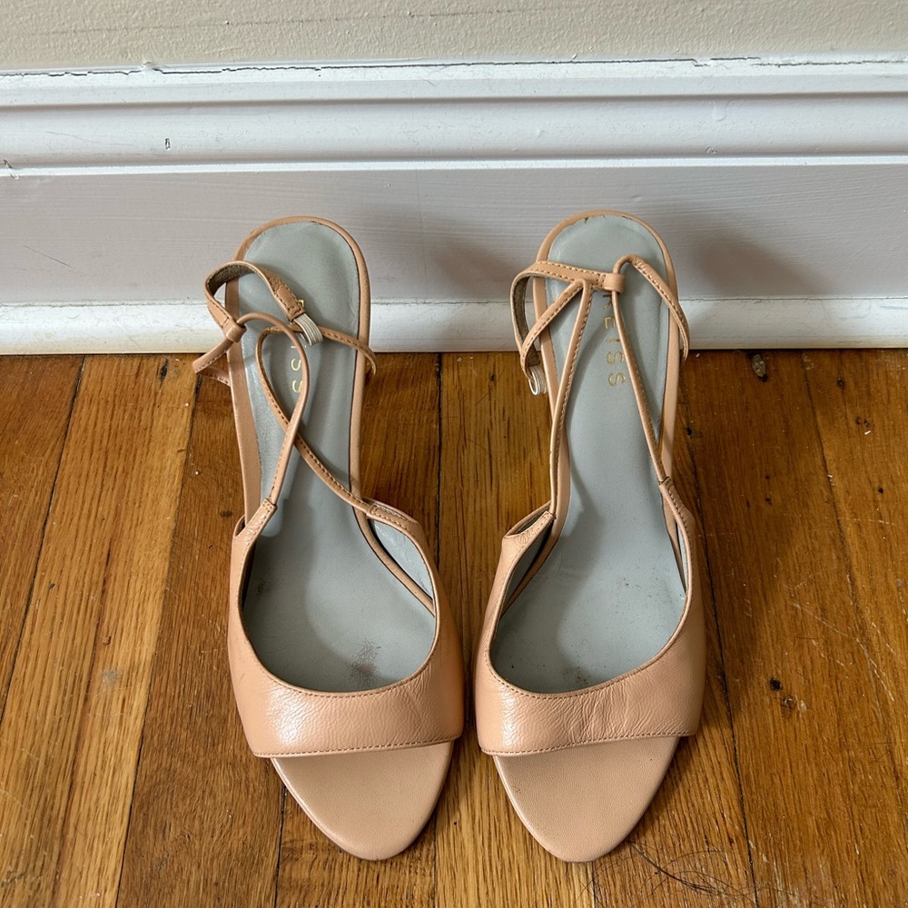 Reiss nude/pink sling back. Size 7.5.